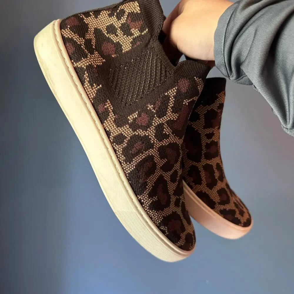 Rothy’s wildcat‎ chelsea boot